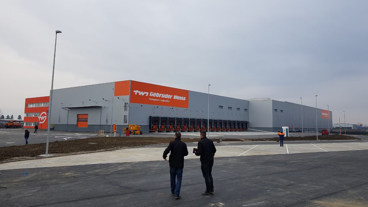 00000100 gebruder weiss logistics 1