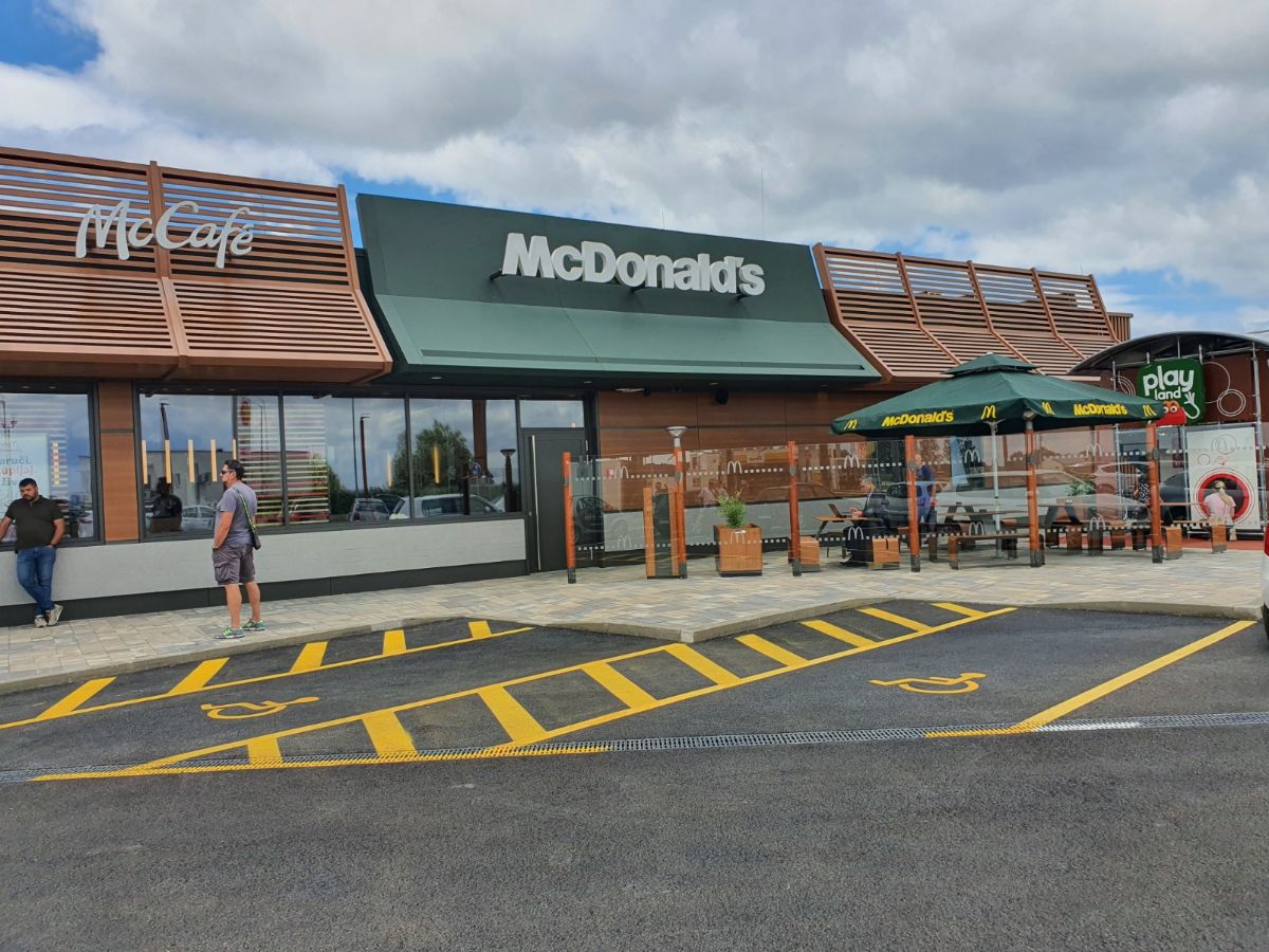 00000175 mcdonalds 3