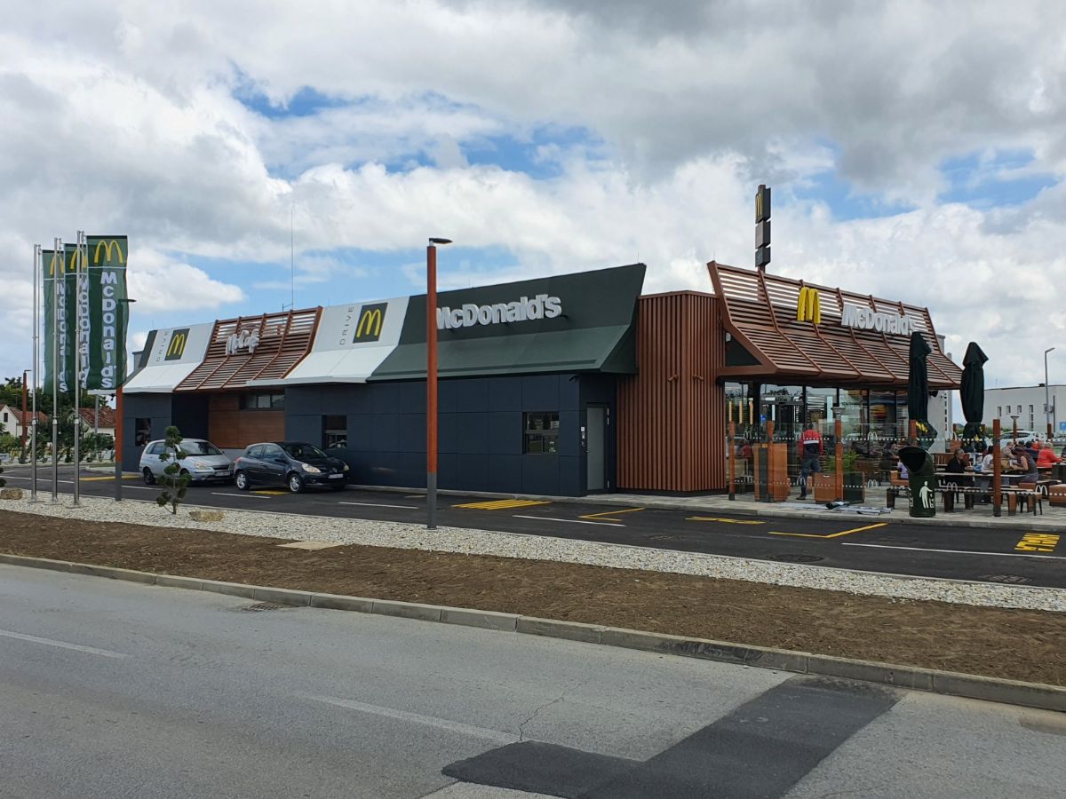 00000176 mcdonalds 1