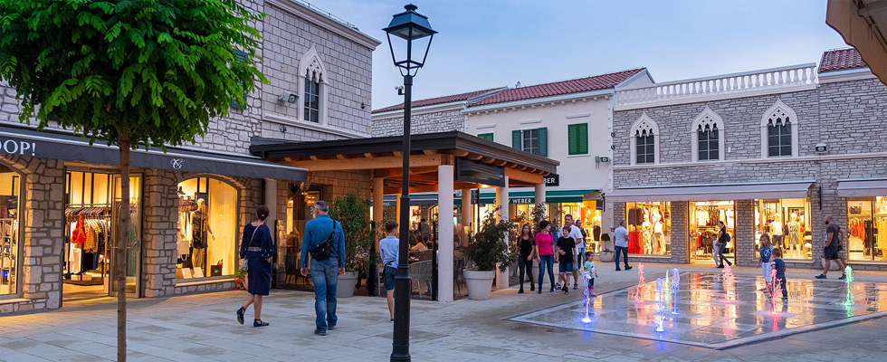 00000231 designer outlet croatia 2